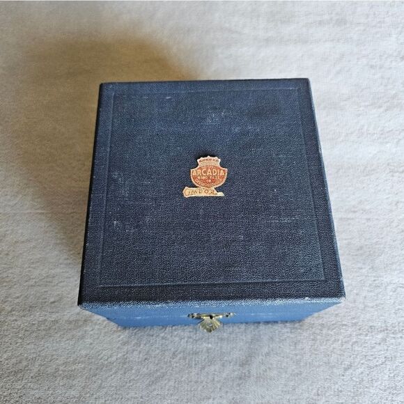 Arcadia Imports Hand Crafted Crystal Zodiac Cancer Cup - Picture 4 of 6